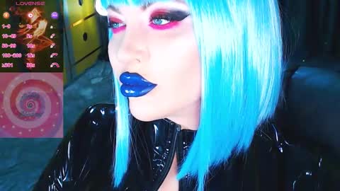 Roxy online show from November 15, 2:29 pm