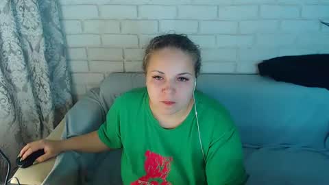 Snapshot of crazyy_girl_ chatting on January 10, 2:34 pm Crazyy Girl online show from January 10, 2:34 pm