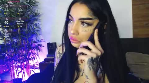 Sophie online show from April 17, 6:04 am