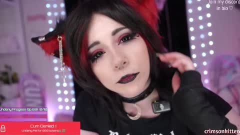 Crimson Kitten online show from September 24, 5:06 am