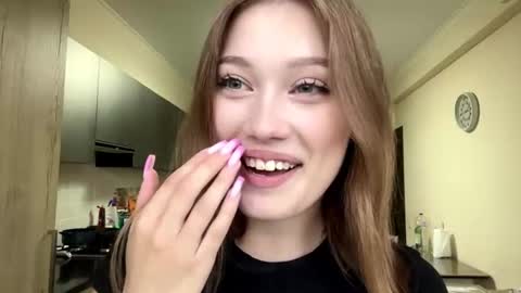 crissymemo online show from July 19, 3:14 pm