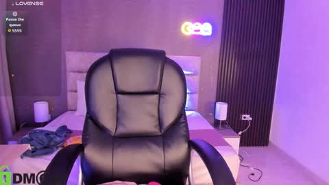 cristal__adams online show from November 7, 12:11 pm