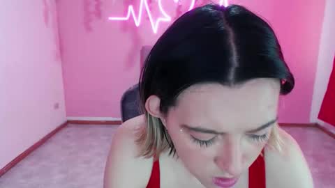 Cristal online show from November 25, 8:31 pm