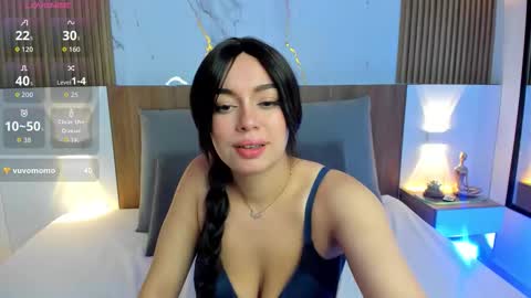 Snapshot of cristal_priincess chatting on October 22, 2:44 pm Cristal online show from October 22, 2:44 pm