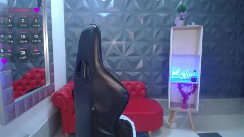 Cristal online show from March 8, 2:04 am