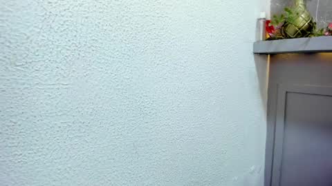 cristalbm_ online show from April 27, 1:57 am