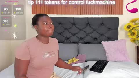 cristale69 online show from April 20, 6:33 pm