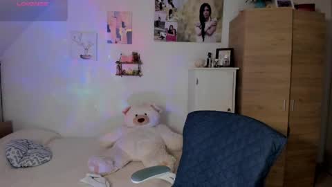 veronika online show from April 29, 3:10 am