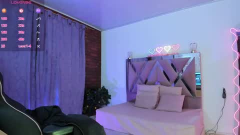 cristy_tay online show from April 25, 1:41 pm