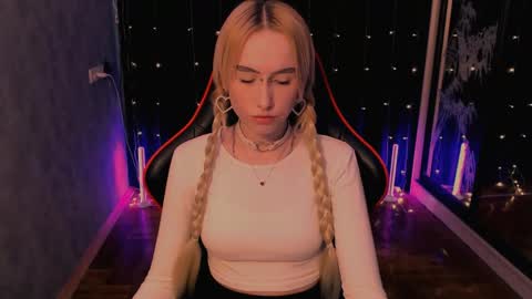 crybambi online show from April 24, 10:40 am