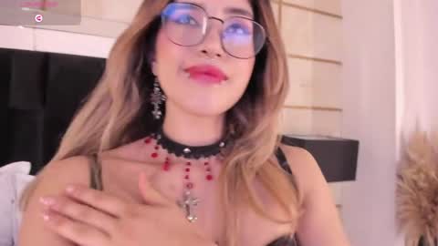 Crystal Rose  online show from April 25, 1:41 pm