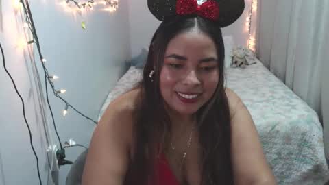 Snapshot of crystal_1991 chatting on September 28, 3:35 am CRYSTAL 1991 online show from September 28, 3:35 am