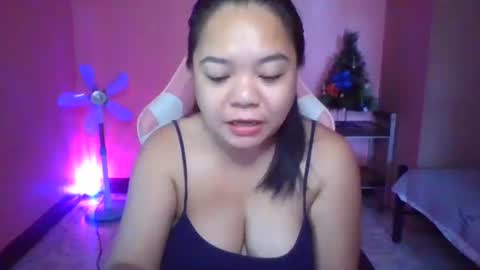 Snapshot of crystal_april chatting on September 20, 2:54 am Crys online show from September 20, 2:54 am