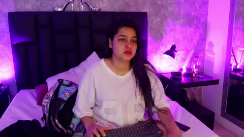 Crystal online show from April 3, 11:14 pm