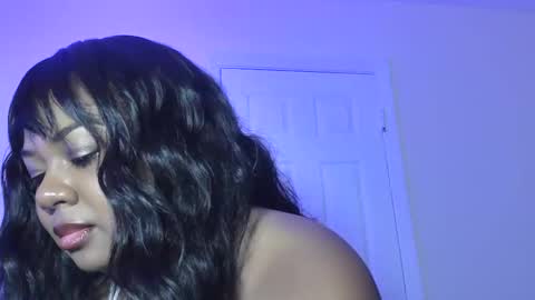 crystalcleo online show from March 14, 4:13 am