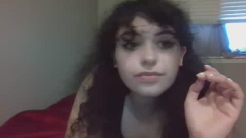crystalhouse444 online show from July 9, 10:33 pm