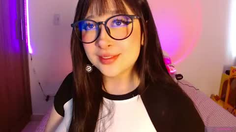 Olivia  online show from April 22, 12:24 pm