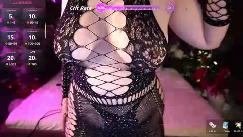 crystallpaws_ online show from February 23, 7:08 am