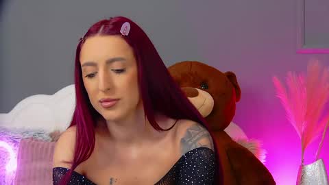 crystallred online show from April 23, 5:04 am