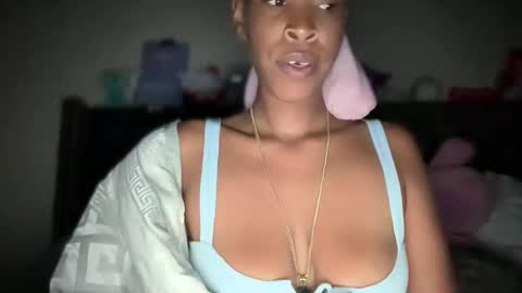 cum2charmxx online show from April 22, 11:51 am