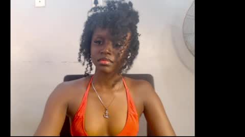 sophie online show from April 23, 3:25 pm