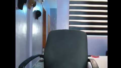 Lizzy online show from January 16, 10:00 am