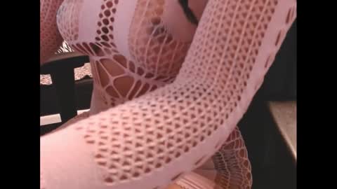 Nia Reese online show from January 11, 4:06 am