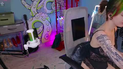 CUMpotikEve online show from April 27, 3:58 am