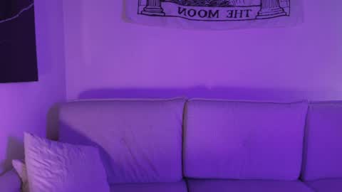 cupcakesoul online show from June 13, 2:47 pm