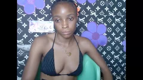 Snapshot of cupidxdoll chatting on February 7, 1:47 am cupidxdoll online show from February 7, 1:47 am