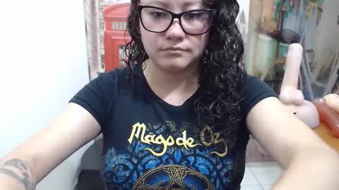 Vannesa online show from October 23, 8:15 pm