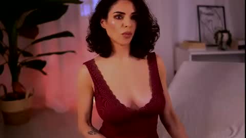 curvedlizzie online show from July 8, 11:07 pm