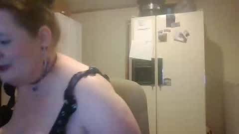 dahlia -kim online show from April 29, 3:43 am