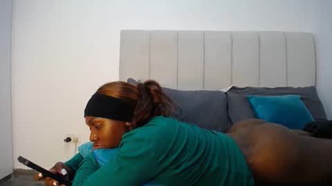 Snapshot of cute_ass18 chatting on October 2, 7:41 pm Liya online show from October 2, 7:41 pm