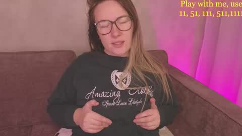 Everyday stream in the same time online show from December 19, 1:10 am