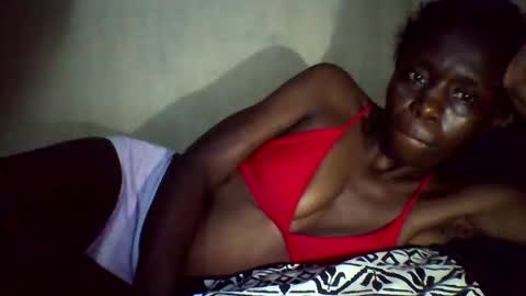 Snapshot of cute_divah4 chatting on October 11, 7:05 pm cute_divah4 online show from October 11, 7:05 pm