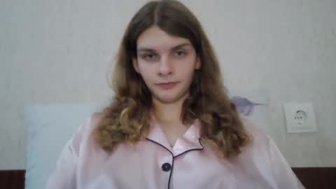 Snapshot of cute_kitte chatting on December 23, 10:12 pm cute_kitte online show from December 23, 10:12 pm