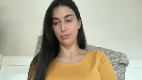 Snapshot of cute_kriss94 chatting on October 28, 2:01 pm cute_kriss94 online show from October 28, 2:01 pm