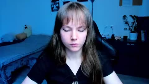 Emily online show from June 23, 3:54 pm