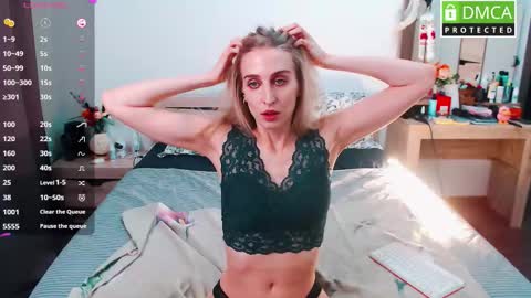 Snapshot of cute_milana chatting on September 12, 9:51 am Milana online show from September 12, 9:51 am