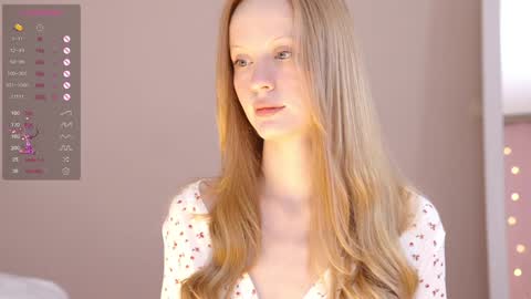  Hey im Kristina Thank you for your support  online show from December 28, 7:55 am