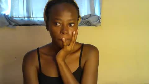 Snapshot of cute_sonny chatting on October 2, 5:12 am cute_sonny online show from October 2, 5:12 am