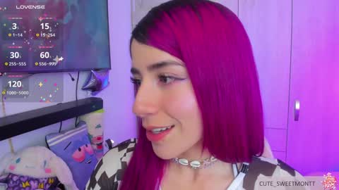 Snapshot of cute_sweetmontt chatting on December 17, 11:16 pm katalinda montt online show from December 17, 11:16 pm