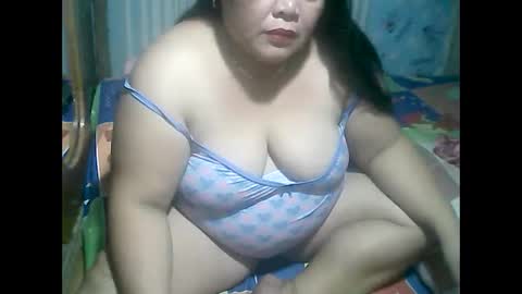 cutechubbyasian online show from April 20, 11:57 am