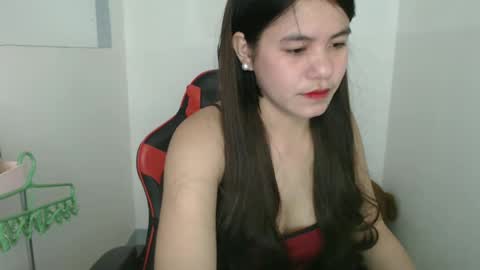 Snapshot of cutecindy2000 chatting on March 10, 10:50 am cutecindy2000 online show from March 10, 10:50 am
