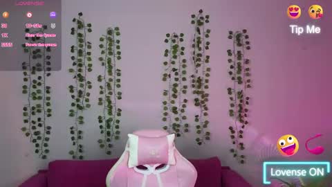 Amyy online show from April 27, 1:35 am