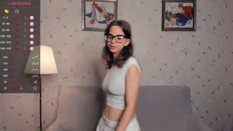 Snapshot of cutefluffy chatting on September 23, 7:56 pm Melisa online show from September 23, 7:56 pm