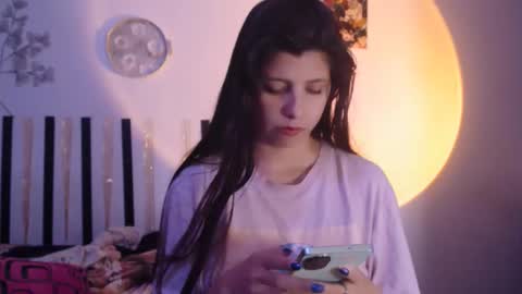 haome online show from January 9, 7:13 am