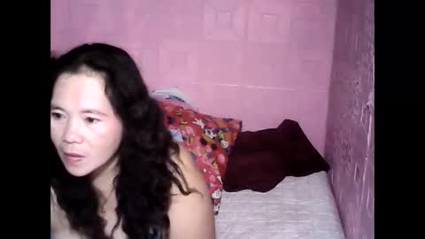 Snapshot of cutehornymom chatting on September 17, 11:52 am cutehornymom online show from September 17, 11:52 am