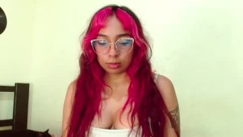 Snapshot of cutekairii chatting on March 7, 4:46 am Mishel online show from March 7, 4:46 am